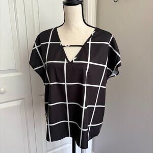 SHEIN Womens Short Sleeve top NWOT